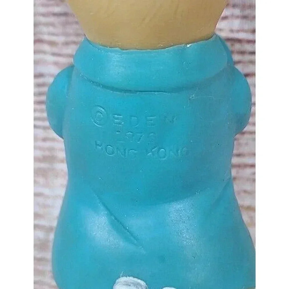 Vintage Eden Peter Rabbit Rubber Vinyl Figure Toy Crib Mobile Replacement 5" - Picture 4 of 4